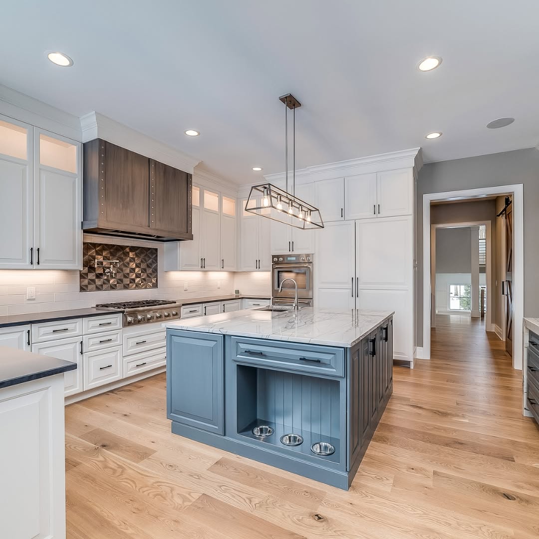 Two-Tone Chef's Kitchen